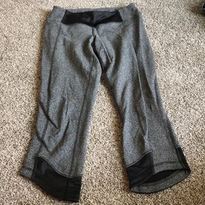Lululemon black and grey running pants